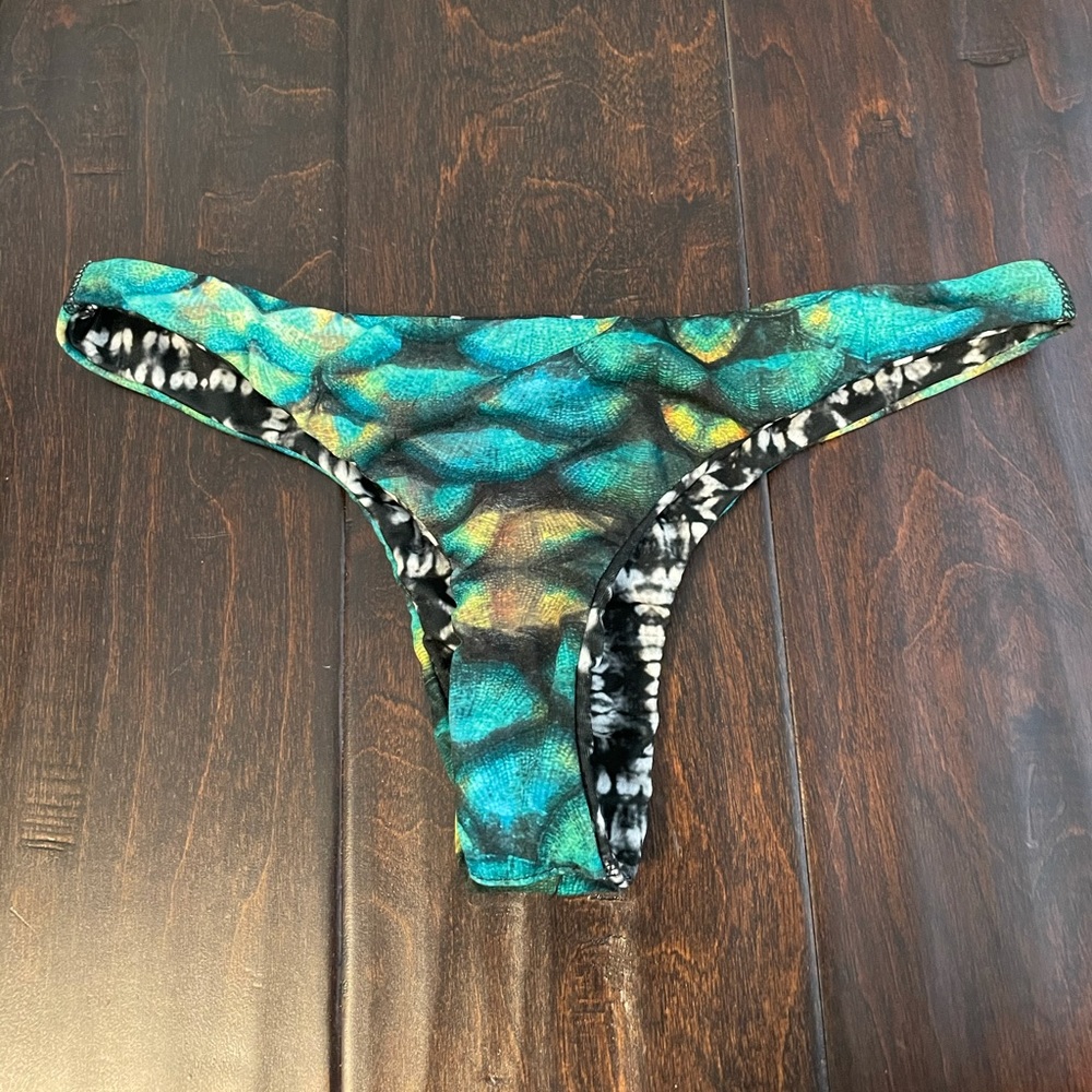 Jolyn Reversible Bottoms